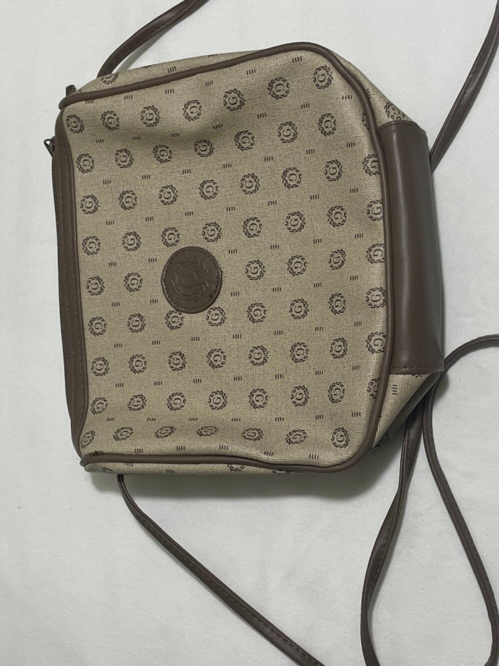 Gitano Vintage Monogram Crossbody Shoulder Bag Taupe Brown Zip Small Purse